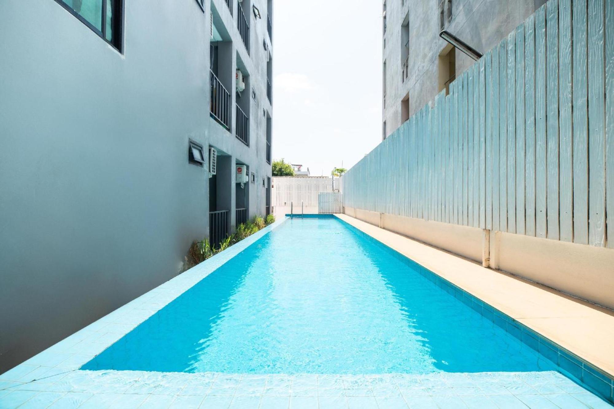 Super Oyo 427 Chill Apartment Bangkok Exteriör bild