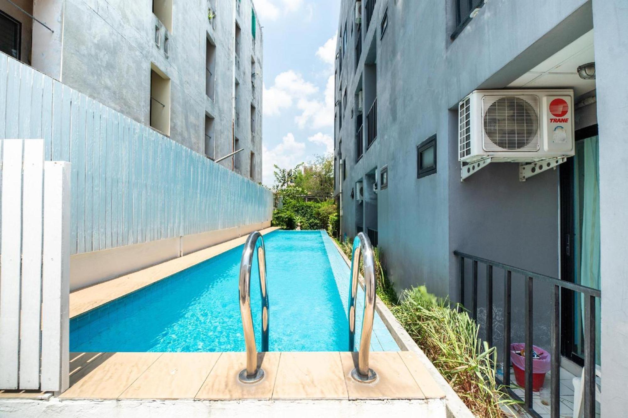 Super Oyo 427 Chill Apartment Bangkok Exteriör bild